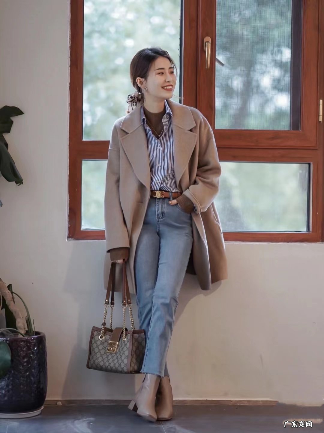 水波纹羊绒大衣和羊绒大衣有什么区别？