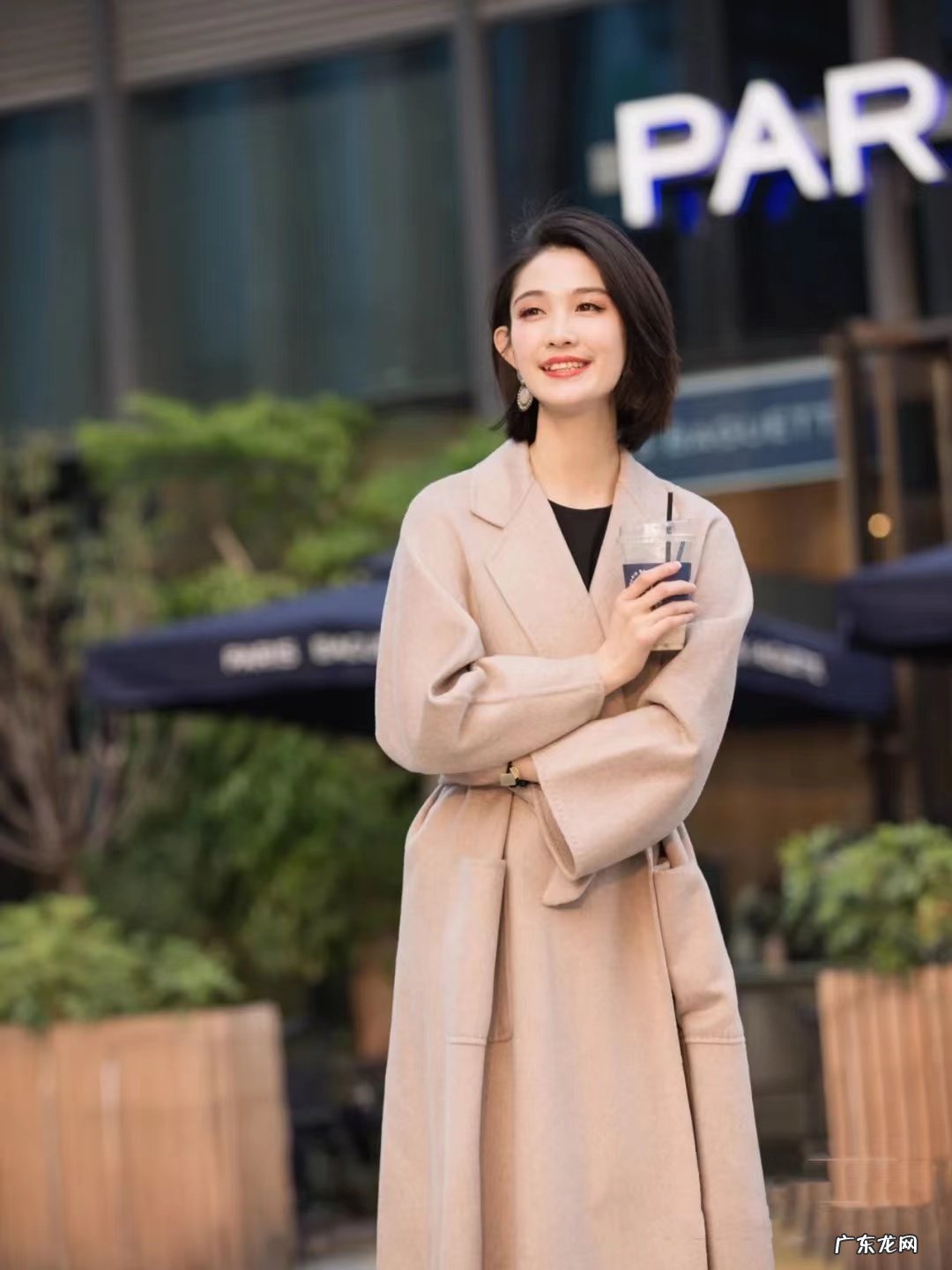 水波纹羊绒大衣和羊绒大衣有什么区别？