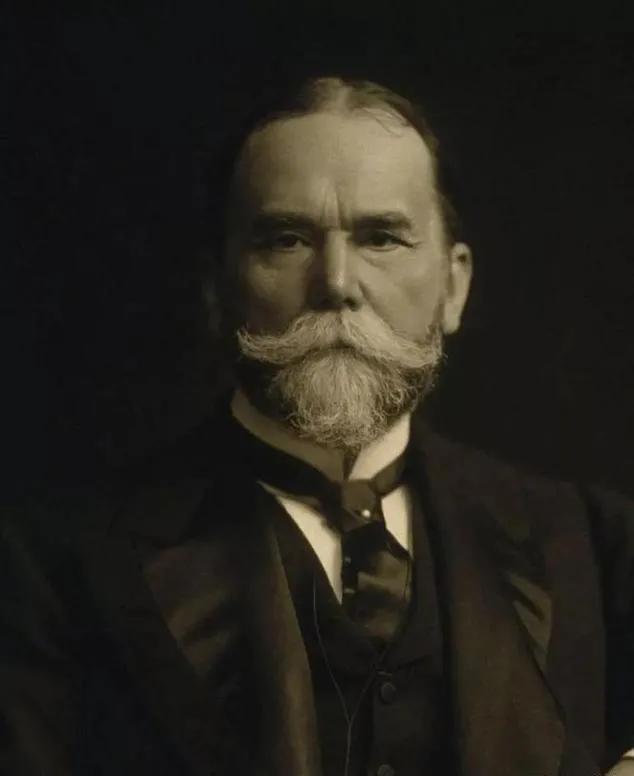 有人说八国联军侵华时，七国要求瓜分清朝，只有美国坚决不同意，为什么？