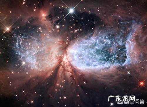 为什么现的照相技术,在探测器拍摄月球出来的照片都是黑白的?