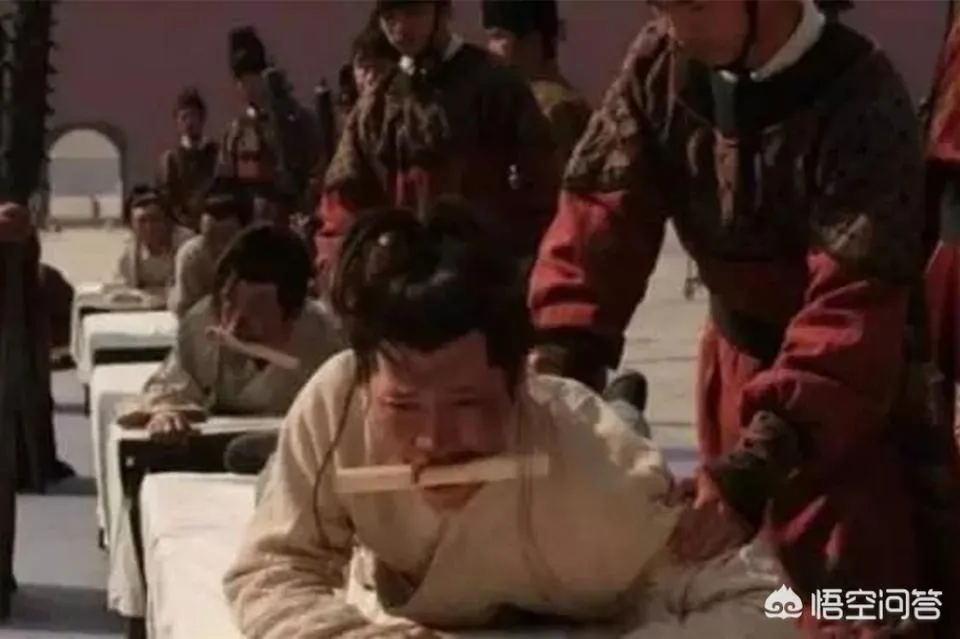 清代刑罚“一丈红”,到底有多残酷,为何感觉受过此刑的嫔妃都活不久?