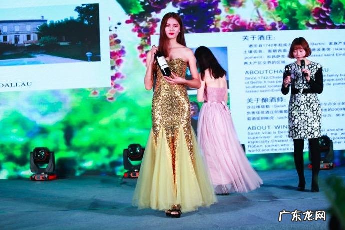 考察茅台酒厂的风水师