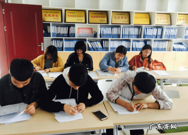 就业前景好的10大专业 行政管理就业前景分析