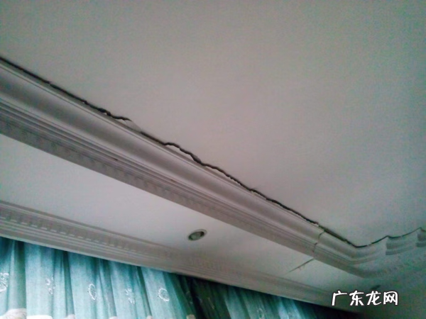 小客厅吊棚 楼房吊棚用什么材料