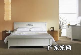 风水床头朝东床尾朝西 床尾朝西北方向风水好不好