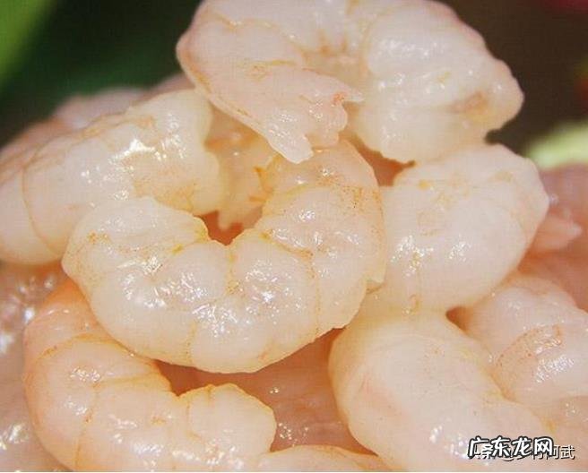 水晶虾仁是怎么制作的?