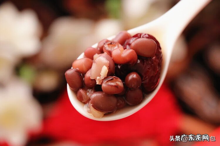 红枣的食用方法 红豆和红枣的功效与作用及食用方法