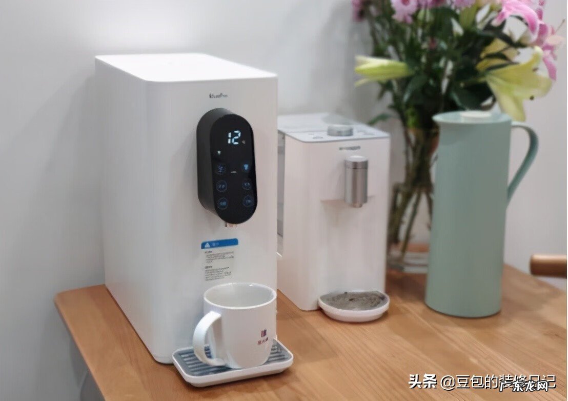 床头中间有插座风水 房间插排怎么布置