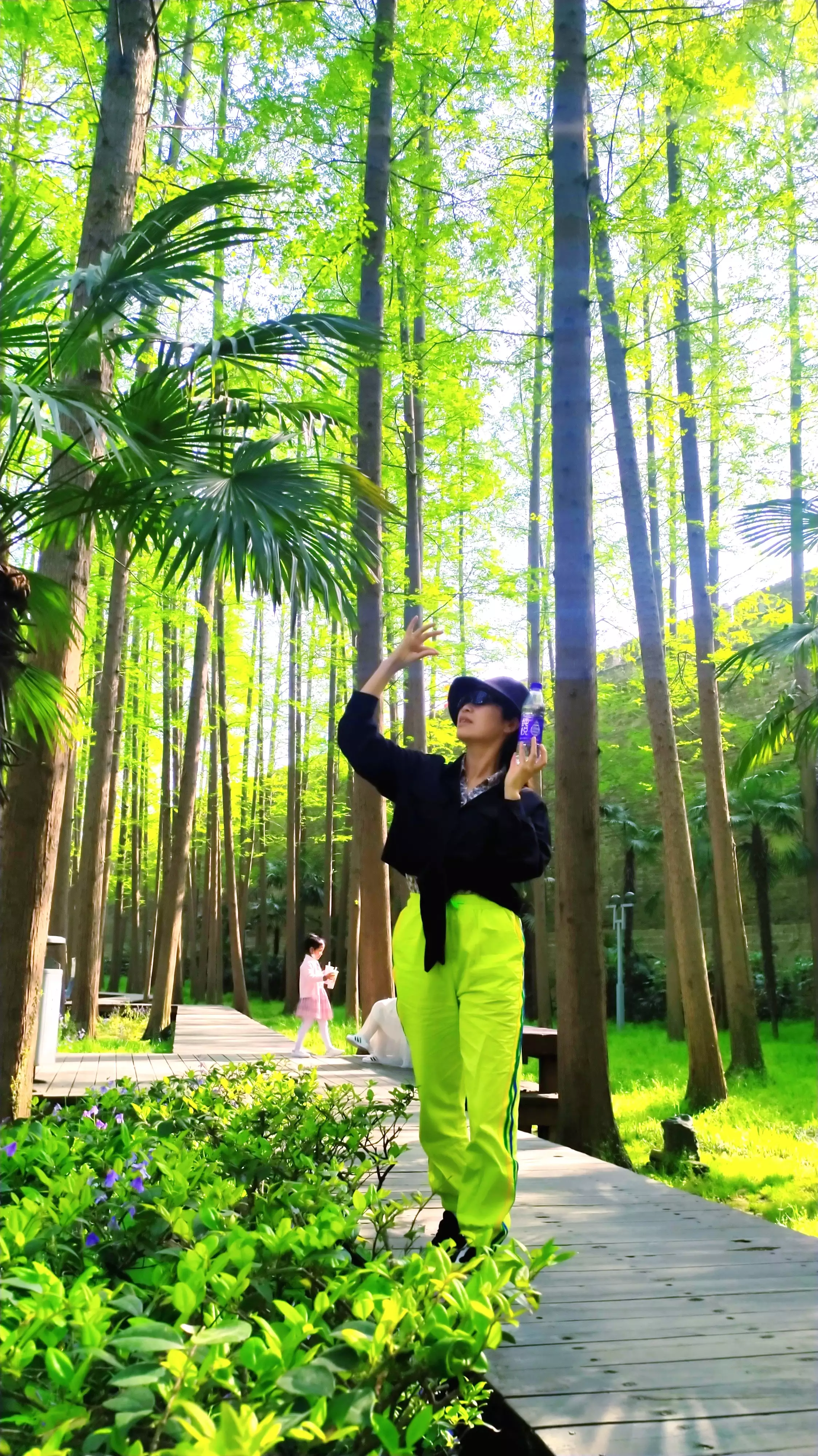 成由勤俭败由奢,现在怎样才能发扬中华民族勤俭持家的优良传统?