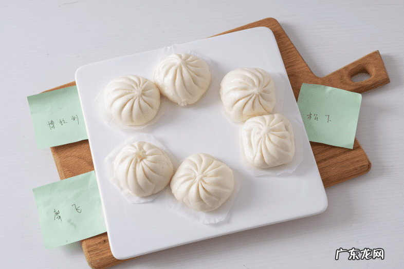 锅铲放在锅底煮好不好 锅铲放在锅里好不好