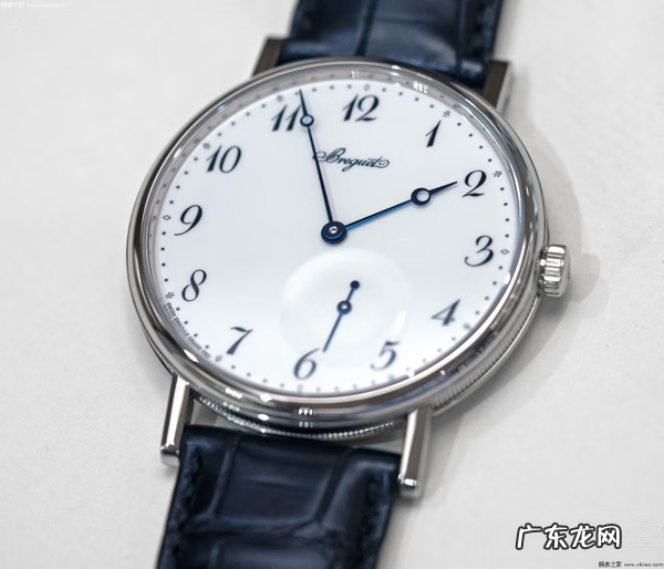 苹果手表更换个性表盘 苹果手表自定义风水表盘