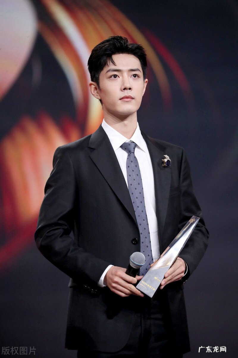 大家好,你们喜欢什么明星,为什么?我喜欢杨紫、杨幂、迪丽热巴?