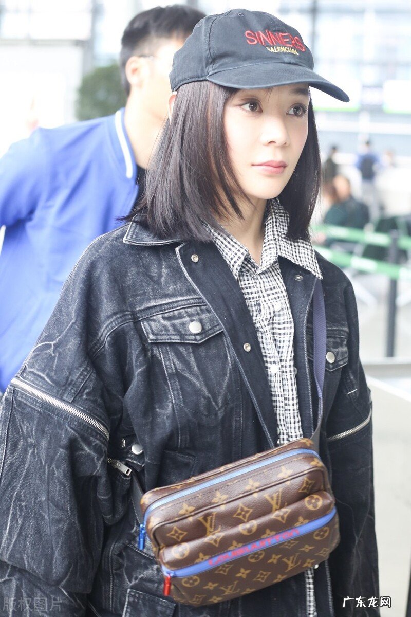 大家好,你们喜欢什么明星,为什么?我喜欢杨紫、杨幂、迪丽热巴?