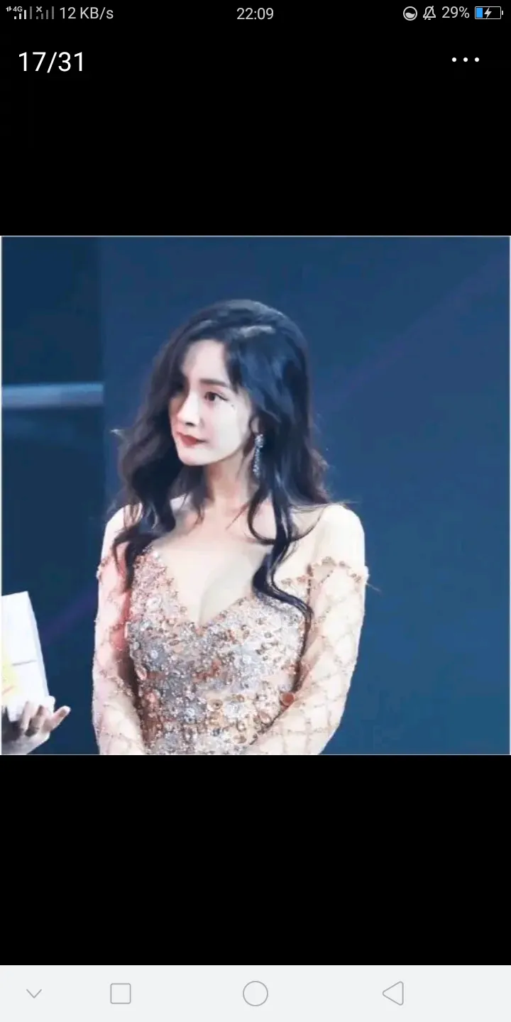 大家好,你们喜欢什么明星,为什么?我喜欢杨紫、杨幂、迪丽热巴?