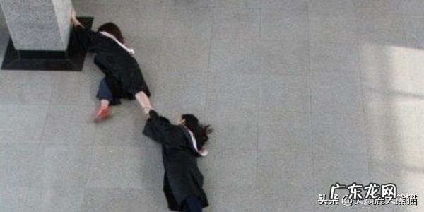 毕业创意照片，毕业留念：[3]集体拍照？