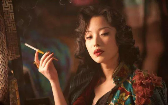 最显风情是旗袍！女明星旗袍PK秀，谁的旗袍惊艳了时光？