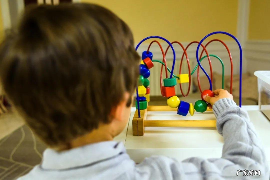 4岁幼儿思维训练100题 5岁幼儿思维训练100题