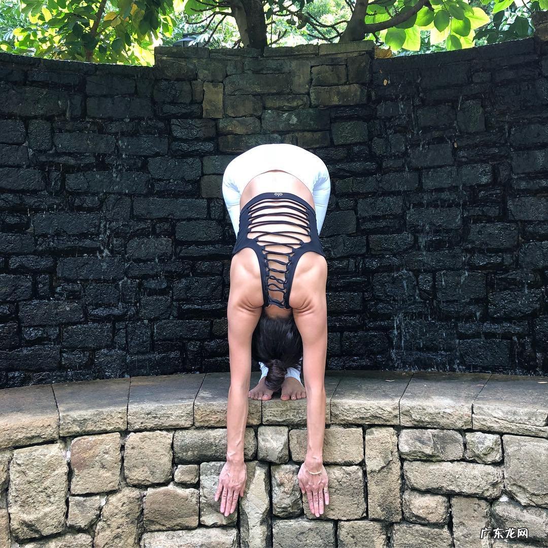 瘦腰瘦肚子的瑜伽 瘦腰瑜伽的方法