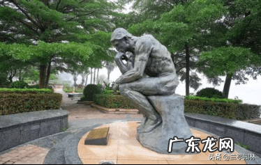 雕塑设计理念 雕塑设计说明书