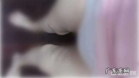 体型臃肿,主要表现在屁股和脸上,有什么有效方法可以缓解臃肿的部位?