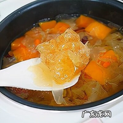 银耳莲子汤能丰胸吗 银耳汤可以丰胸吗?