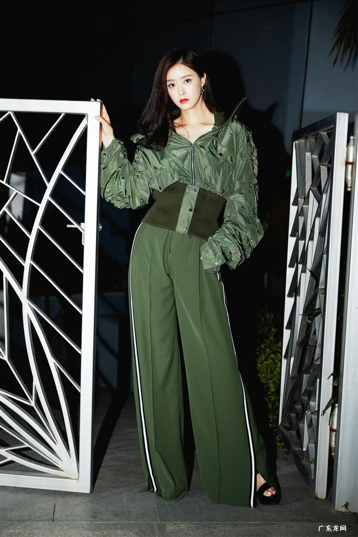 胖女孩冬季搭配 胖女人冬季服装搭配