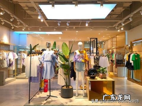 现在服装店流行什么装修 个性服装店装修设计