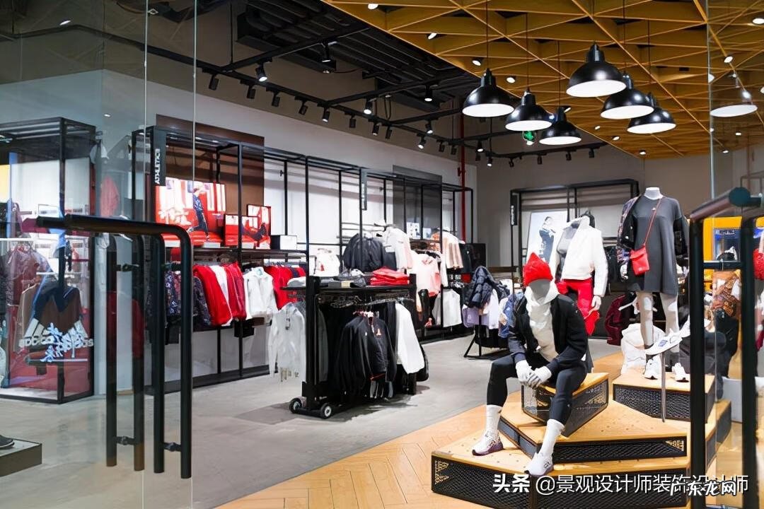 现在服装店流行什么装修 个性服装店装修设计