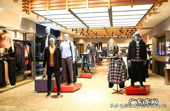 现在服装店流行什么装修 个性服装店装修设计