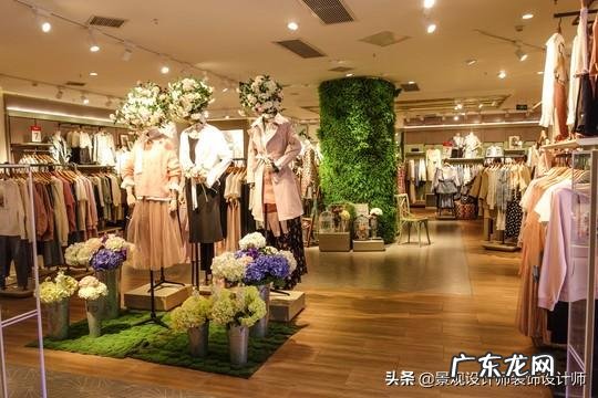 现在服装店流行什么装修 个性服装店装修设计