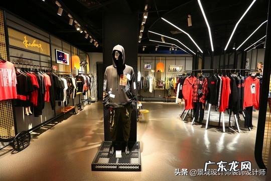 现在服装店流行什么装修 个性服装店装修设计