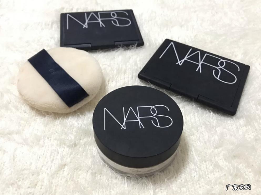 散粉中的5个扛把子 纪梵希四宫格散粉好用吗,纪梵希四宫格散粉哪个色号好用皮肤