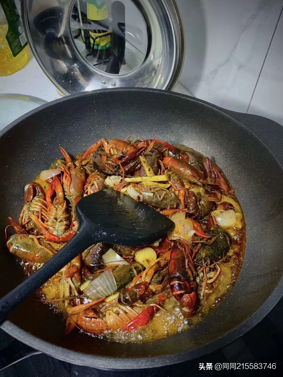 如果你做了一顿丰盛的晚餐，你会想和谁一起度过，为什么？