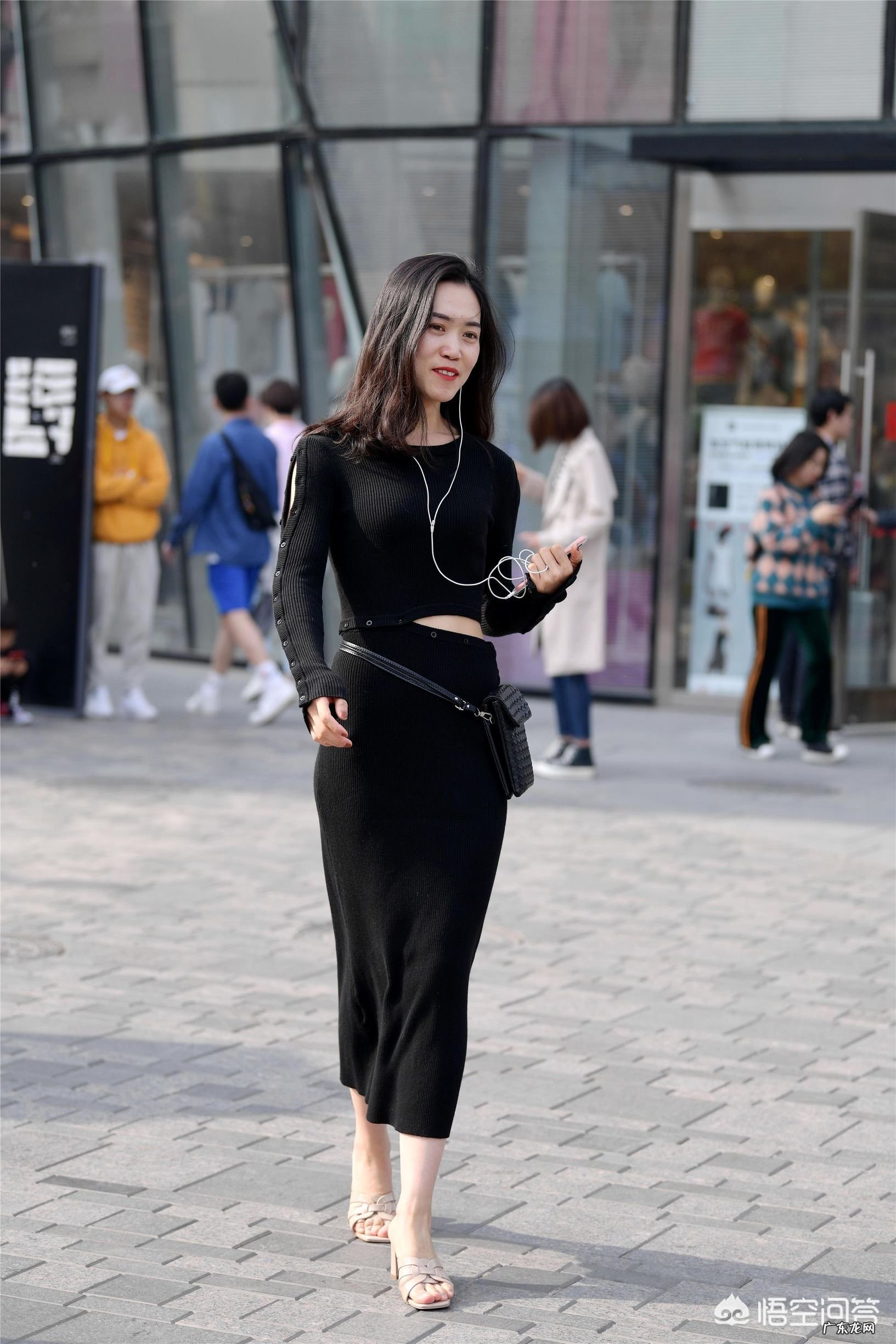 如何通过服装搭配技巧让自己变得更加有气场？