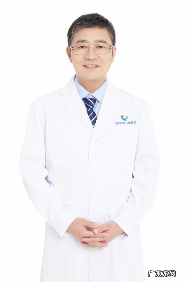 刚长的水痘是什么样子图片 水痘的症状和治疗方法