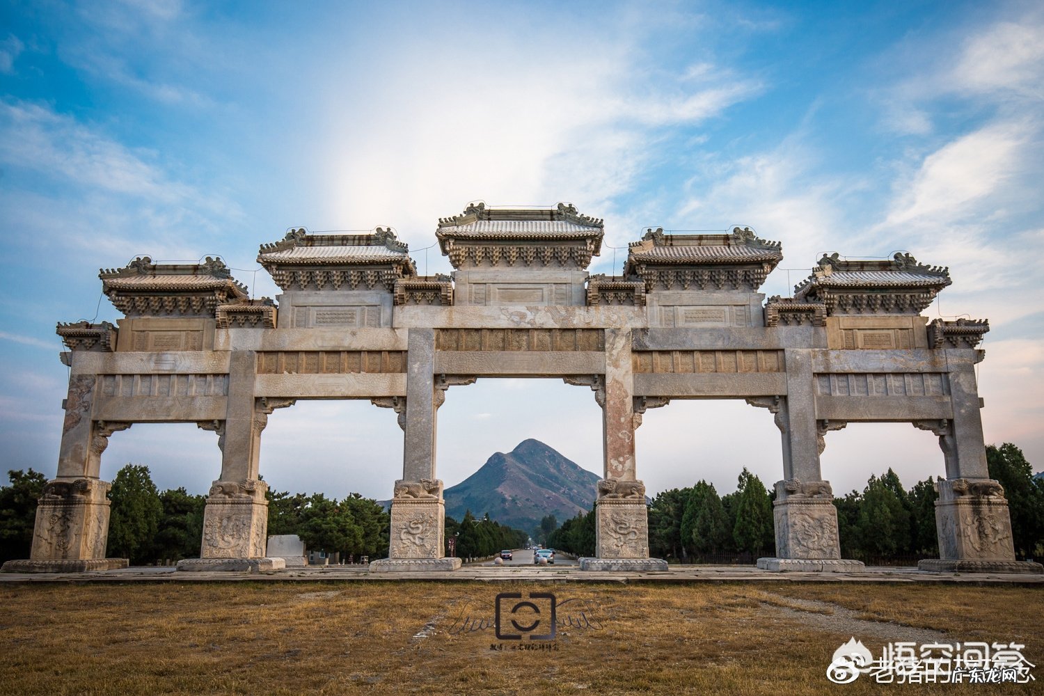 清朝皇帝的陵墓都在哪里,请具体说说!哪些对外开放?