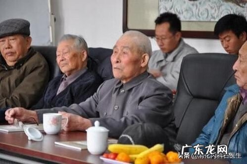 突然大便出鲜血 突然便鲜血是什么原因