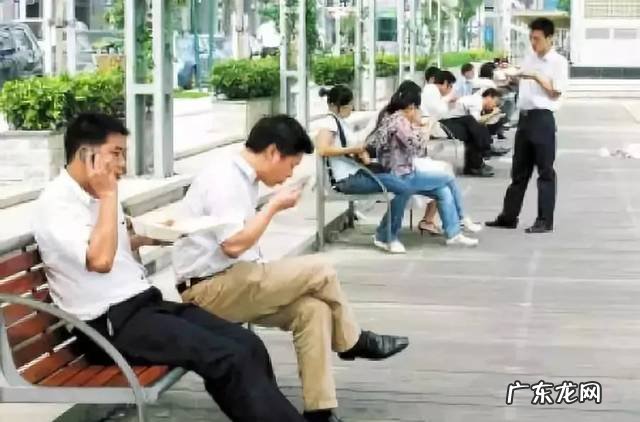 本人一直做业务15年了，刚刚创业亏空了，想做产品的区域代理，有哪位大佬指点迷津？