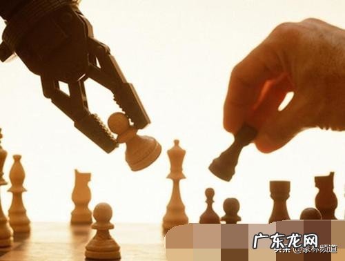 本人一直做业务15年了，刚刚创业亏空了，想做产品的区域代理，有哪位大佬指点迷津？