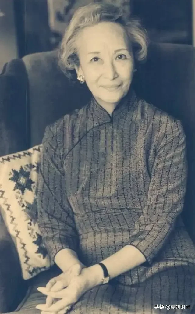 有哪些适合老年人留的长发发型?