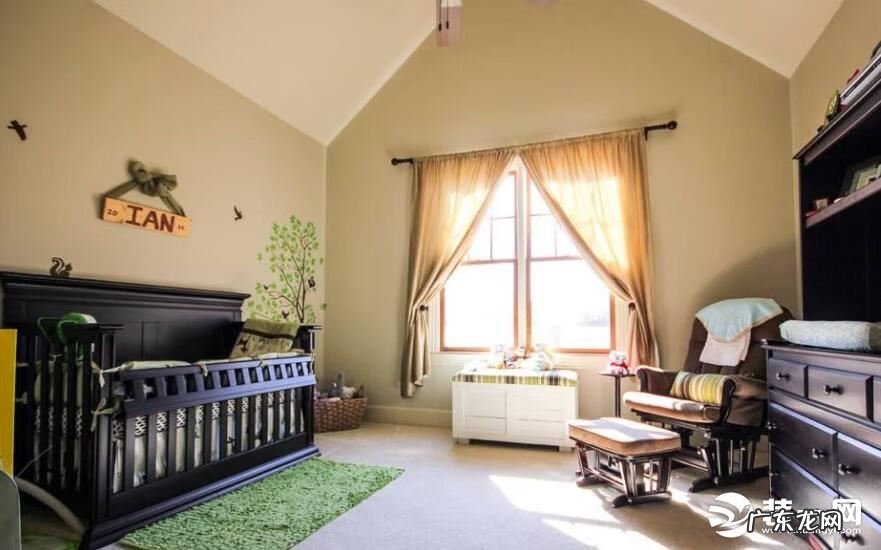 松木做床有什么忌讳 松木床从风水上说好吗