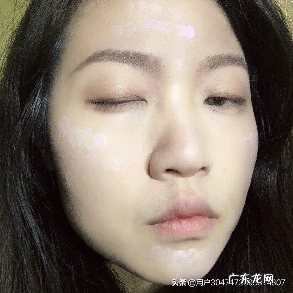 怎么才能画出自然的妆容?