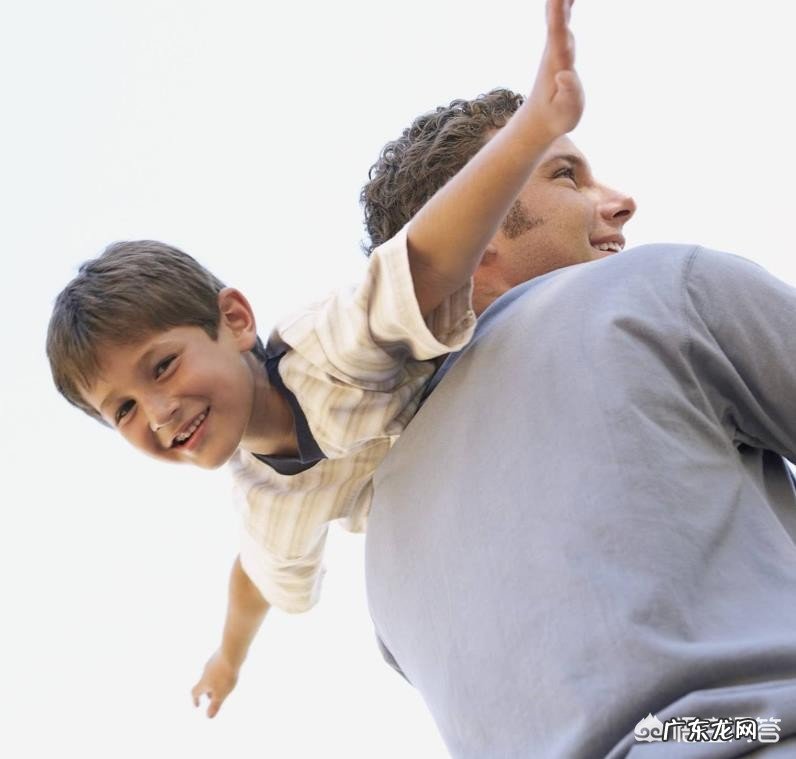 孩子成长过程中难免遇到挫折,家长该如何引导处理?如何给孩子树立自信心?