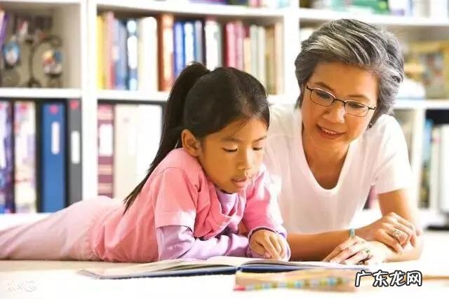 日常教育中怎样去做开明的父母,给孩子一个温馨有爱的和谐家庭?