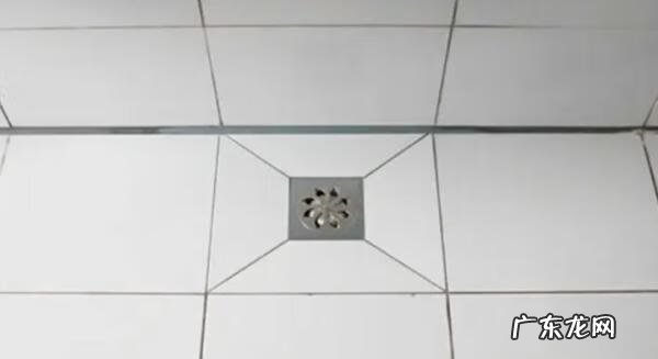 客厅窗户对着银行好不好 房子窗户正对着银行好不好