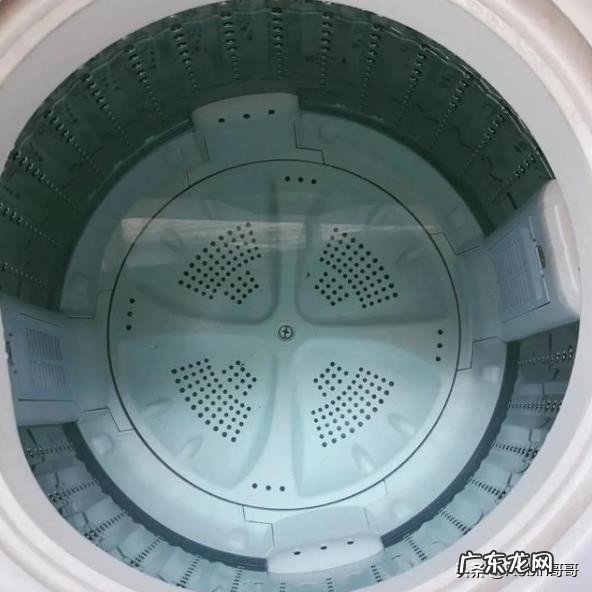 洗衣机里边的污垢，有什么方法能清除？