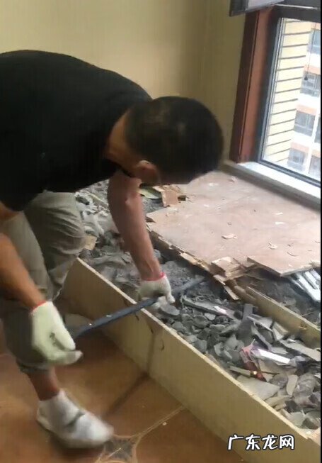 床下面放砖头什么意思 床底下放砖头 风水