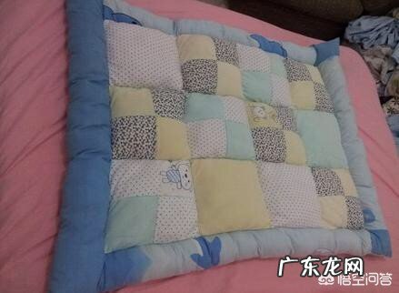 旧衣服做被子的方法是什么？