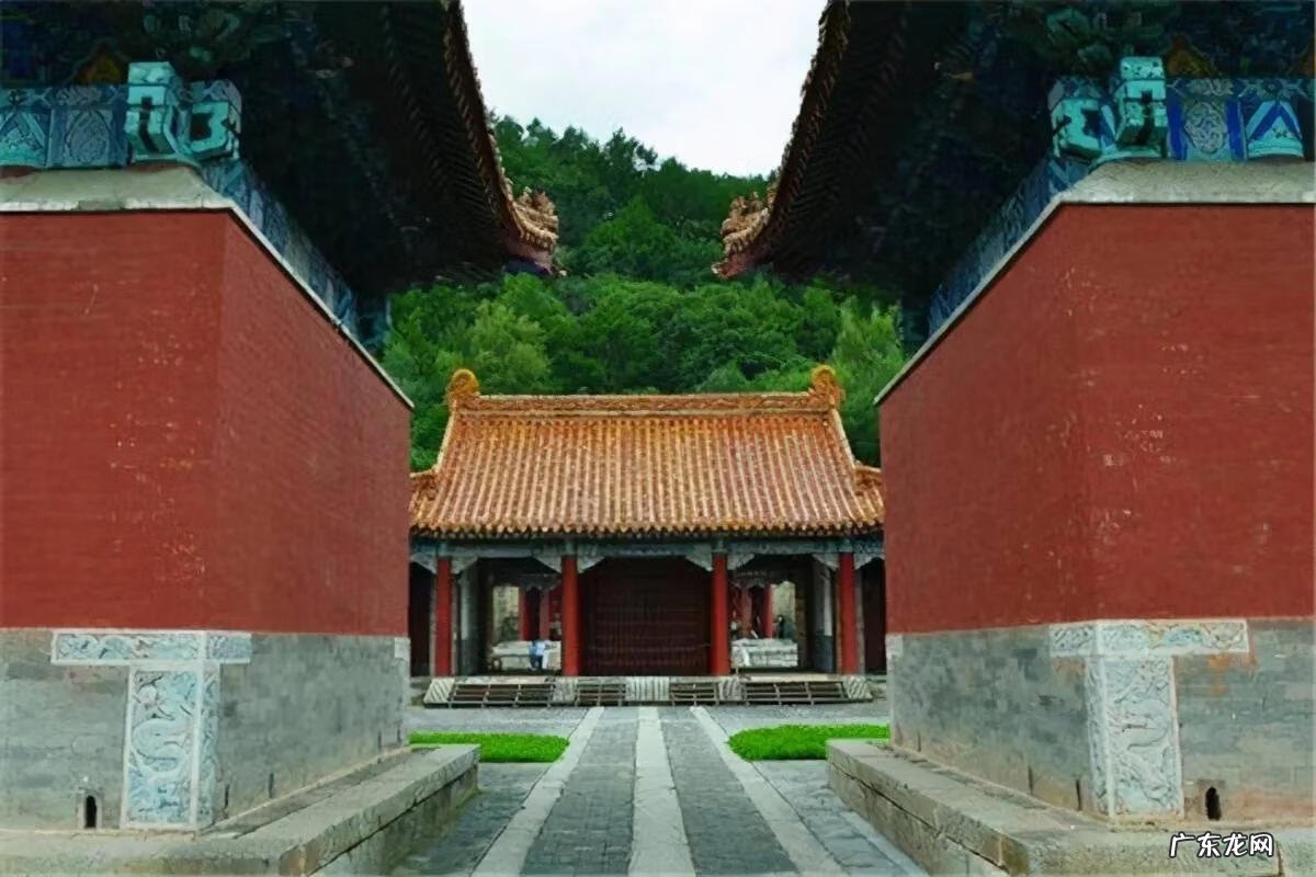 风水背后有靠山 风水学背后有山