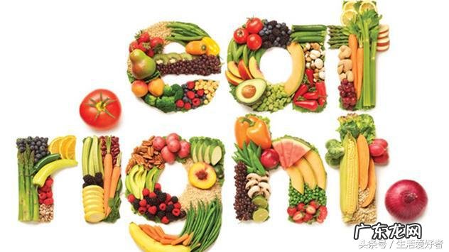 近期掉发严重什么原因 掉发脱发严重怎么解决